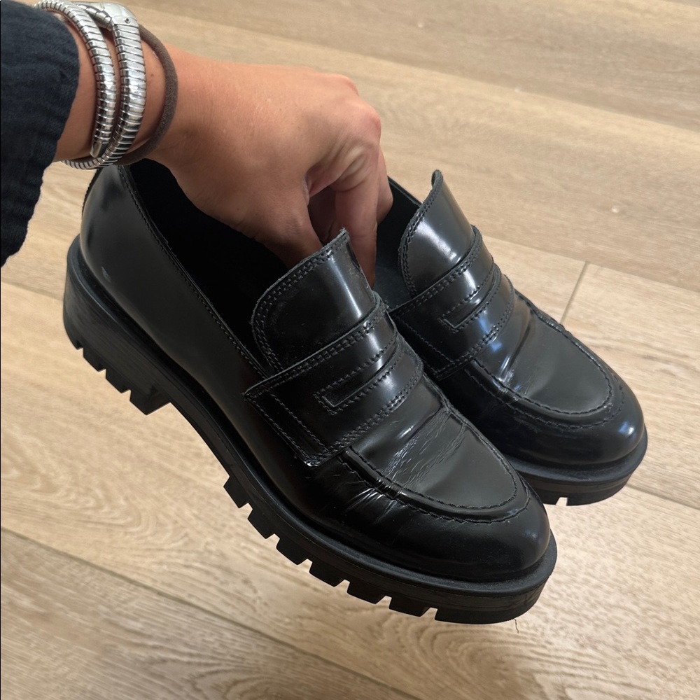 Zara Women’s Platform Glossy Black Loafers